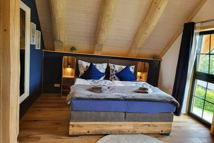 Hütte für 4 Personen, mit Pool und Sauna sowie Terrasse und Garten, mit Haustier am Edersee - 3