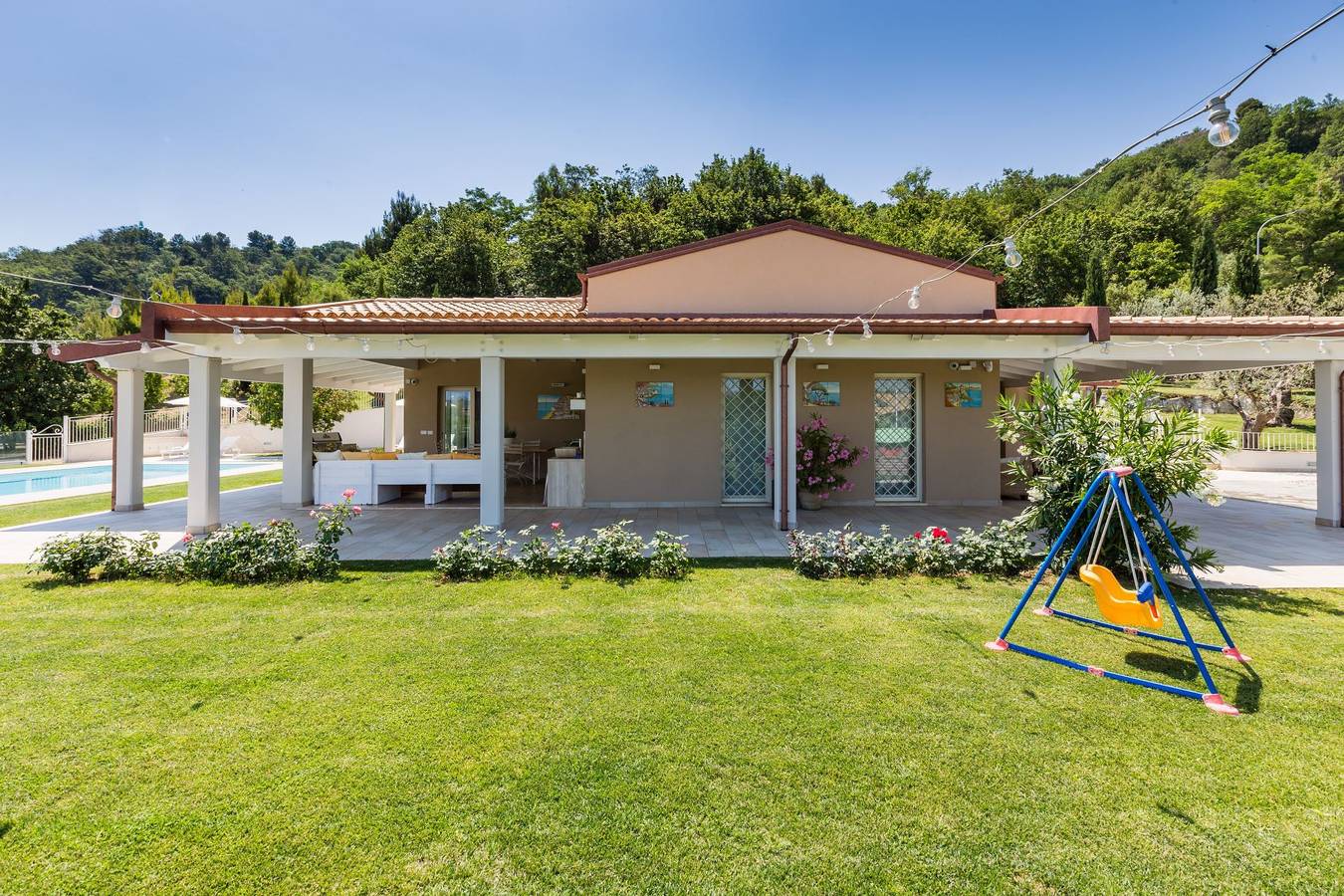 Villa Lerant in Acquaviva Picena, Riviera delle Palme