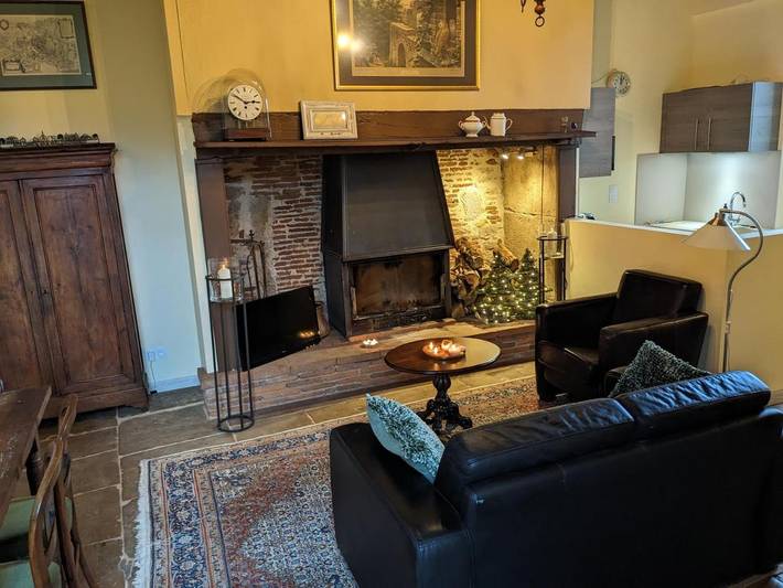 Gîte pour 4 personnes, avec vue ainsi que balcon et jardin dans Château de Castelnau-Bretenoux - 3