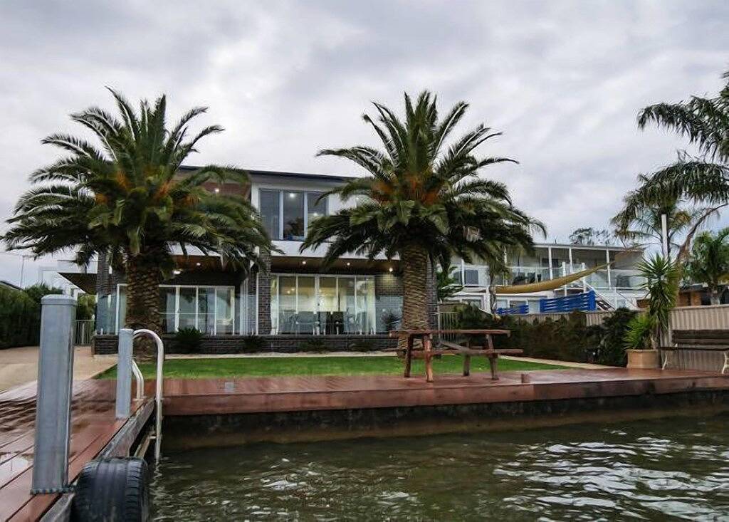 Absolute Waterfront Mulwala in Mulwala, New South Wales