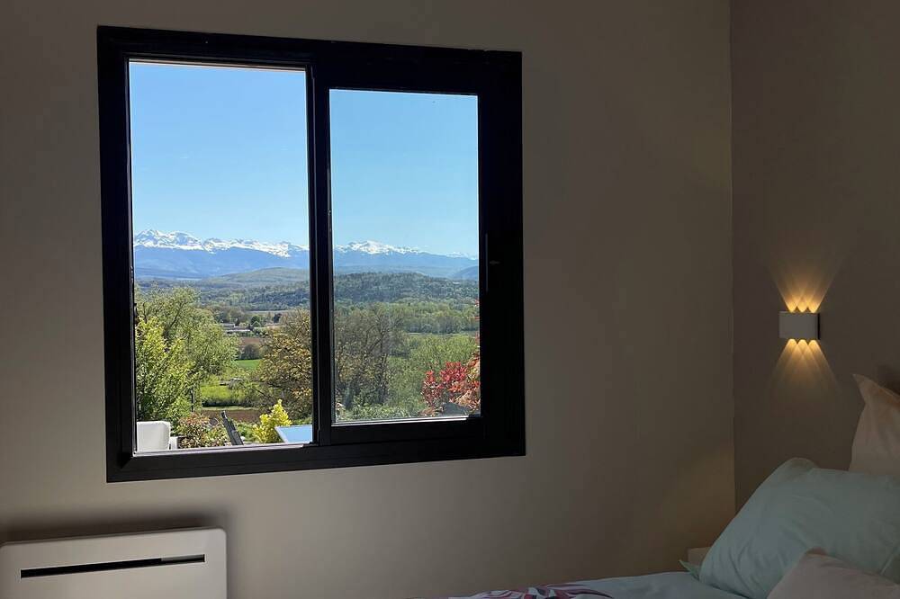 Gîte d'exception Spa & Sauna. Vue sur les Pyrénées in Tréziers, Région de Limoux
