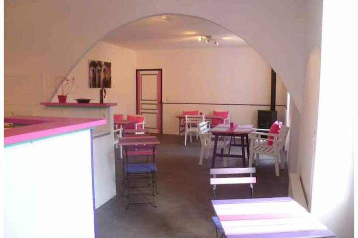 Maison de vacances pour 21 personnes, avec jardin et terrasse, animaux acceptés