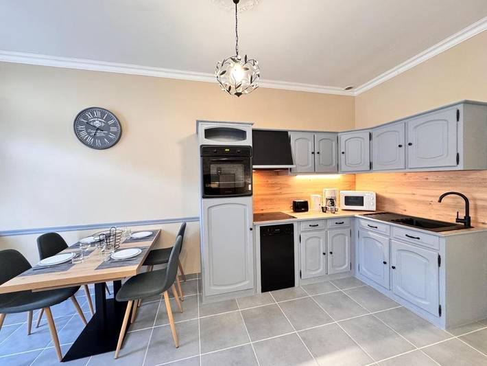Location de vacances pour 5 personnes, avec terrasse à Parigné-le-Pôlin - 4