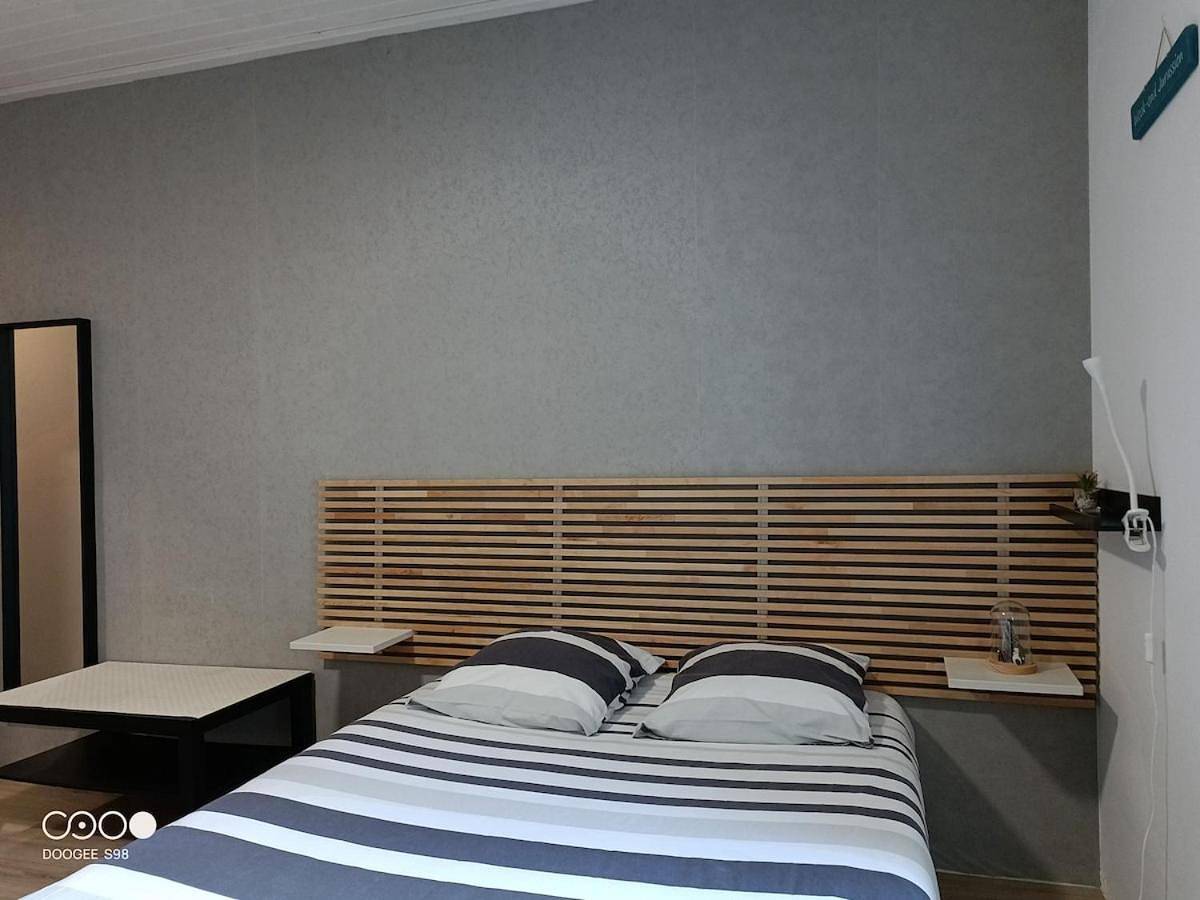 Appartement entier, Studio 1 Classe 2, Fibre, Netflix in Moirans-en-Montagne, Parc naturel régional du Haut-Jura