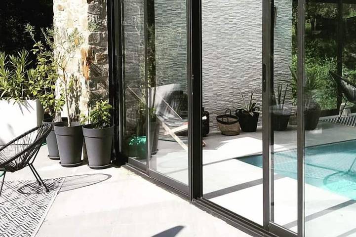 Location de vacances pour 8 personnes à Miraval-Cabardes