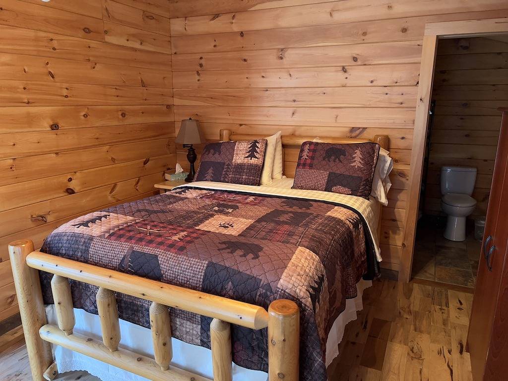 Eine hinterhältige Bear Hideaway - Brand New Luxury Lakeview Hütte in der Nähe Red River Gorge in Daniel Boone National Forest