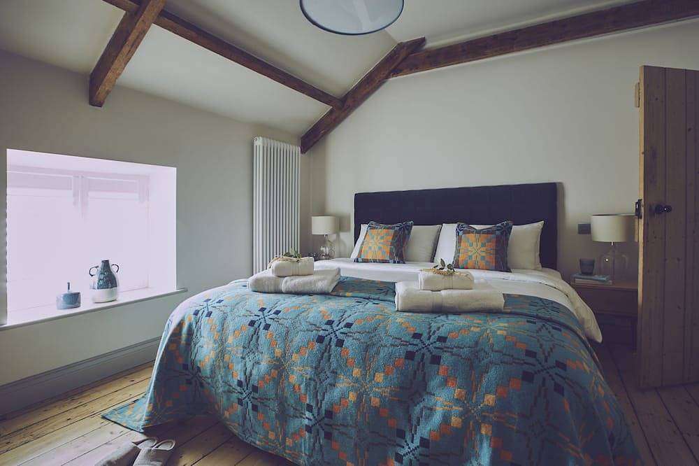 Harbourway - a pet friendly that sleeps 8 guests in 4 bedrooms in Craster, Northumberland