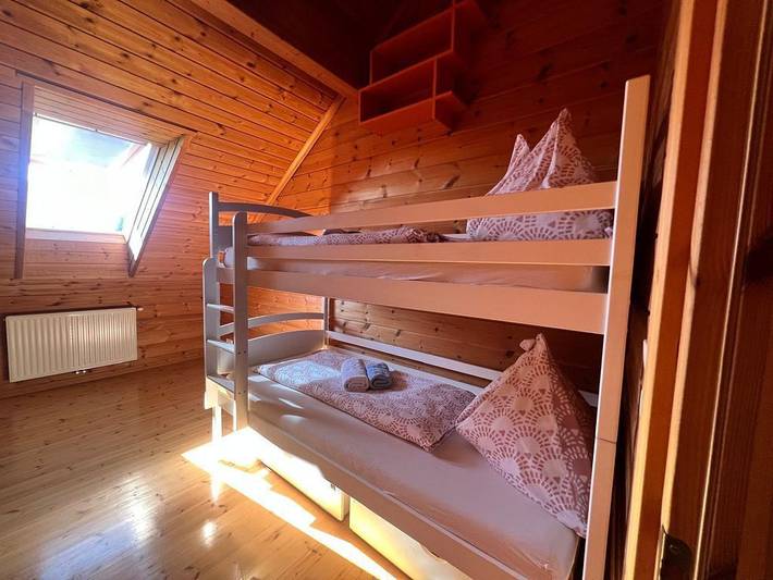 Biohof Herdengl - Ferienwohnung 1 (100qm) mit 3 Schlafräumen und großer Wohnküche in Lunz am See, Mostviertel