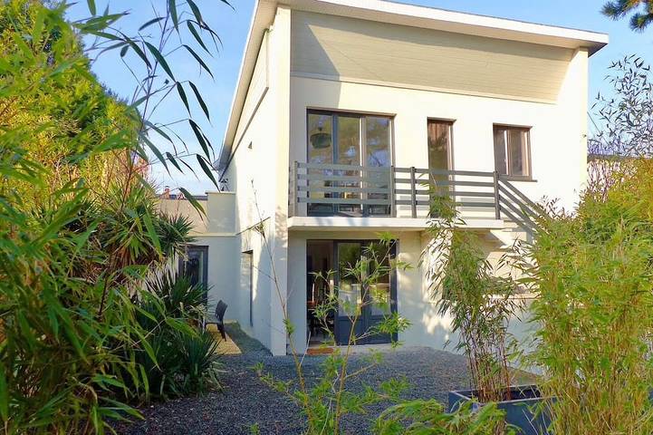 Villa for 8 people, with balcony and garden, with pets - 1