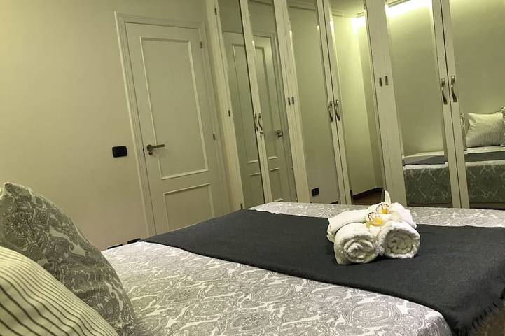 Ganze Wohnung, Luxury Thermal Rest. A jewel in the historic center, a stone's throw from the main square. in Ourense, Ourense und Umgebung