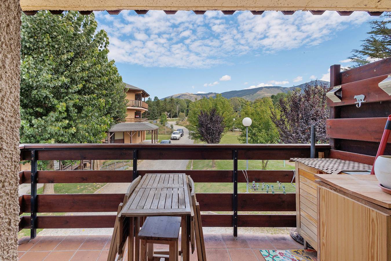Ganze Wohnung, Appartement 'Cocon für Zwei in den Bergen' mit Bergblick, Balkon und Wlan in Sainte-Léocadie, Parc naturel régional des Pyrénées catalanes