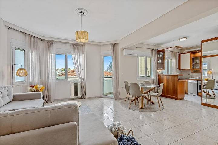Appartement de vacances pour 6 personnes, avec Balcon ainsi que Terrasse et Vue