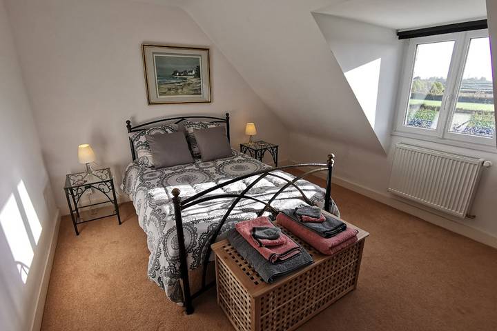 Location de vacances pour 2 personnes, avec jardin à Kerlouan - 2