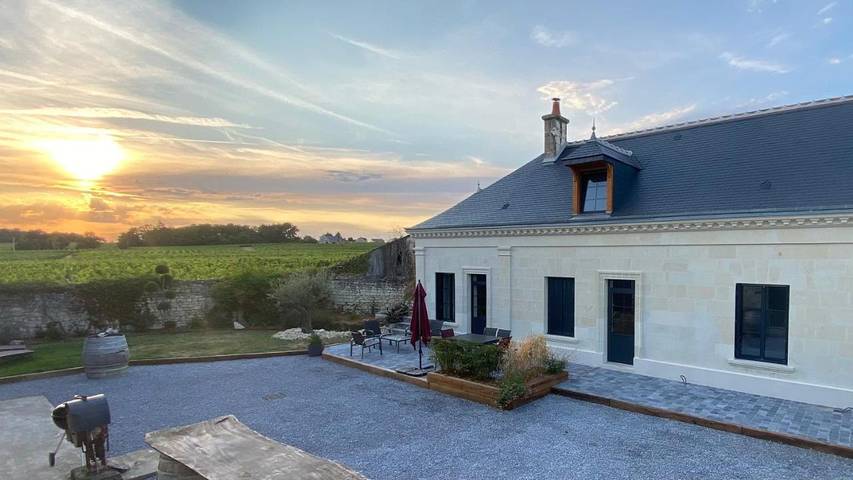 Location de vacances pour 4 personnes, avec Terrasse et Jardin à Benais