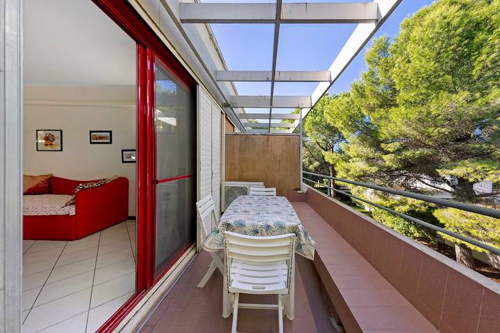 Ferienhaus 'Bilocale Con Terrazza E Piscina' mit Klimaanlage in Marina di Bibbona, Bibbona
