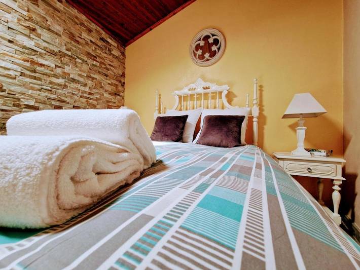 Location de vacances pour 4 personnes, avec terrasse et vue à Azenhas do Mar - 2