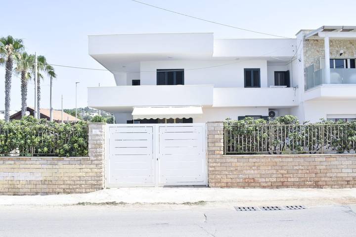Ferienhaus für 6 Personen, mit Balkon in Torre Vado - 3