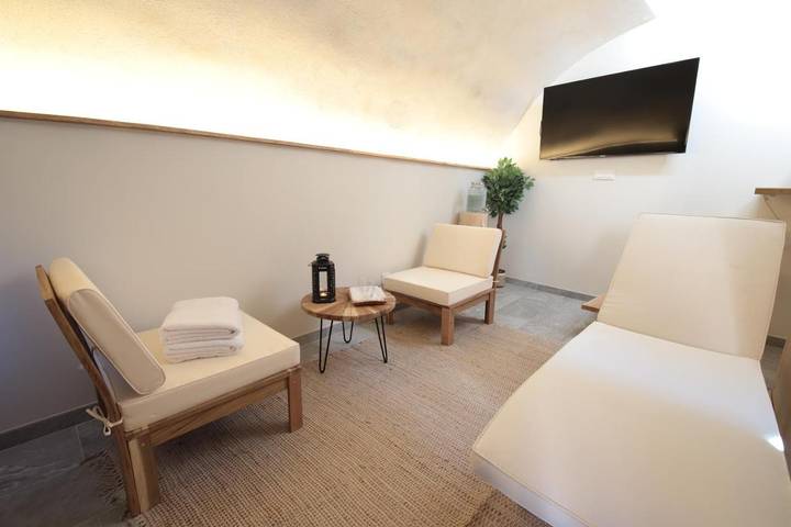 Location de vacances pour 2 personnes, avec jacuzzi et sauna à Donzère - 4