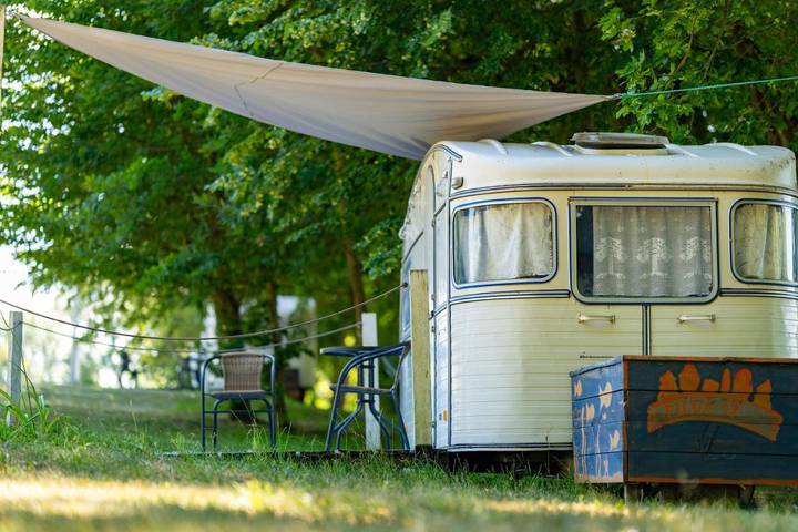 Camping für 2 Personen, mit Garten und Pool sowie Whirlpool in Ermland-Masuren - 2