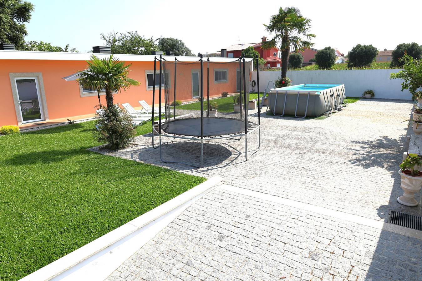 Simpática moradia terrea com piscina in Fonte Boa e Rio Tinto, Parque Natural do Litoral Norte