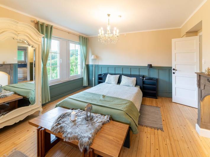 Modern Holiday Home in Bouillon with Terrace in Bouillon, Neufchâteau region