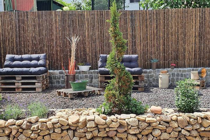 Ferienwohnung für 6 Personen, mit Balkon und Garten in Rheingau-Taunus-Kreis