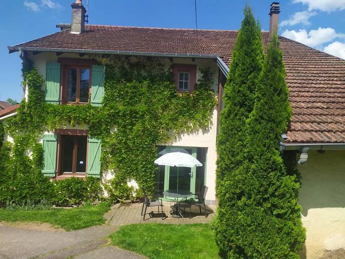 Location de vacances pour 5 personnes, avec Terrasse à Ménil-de-Senones