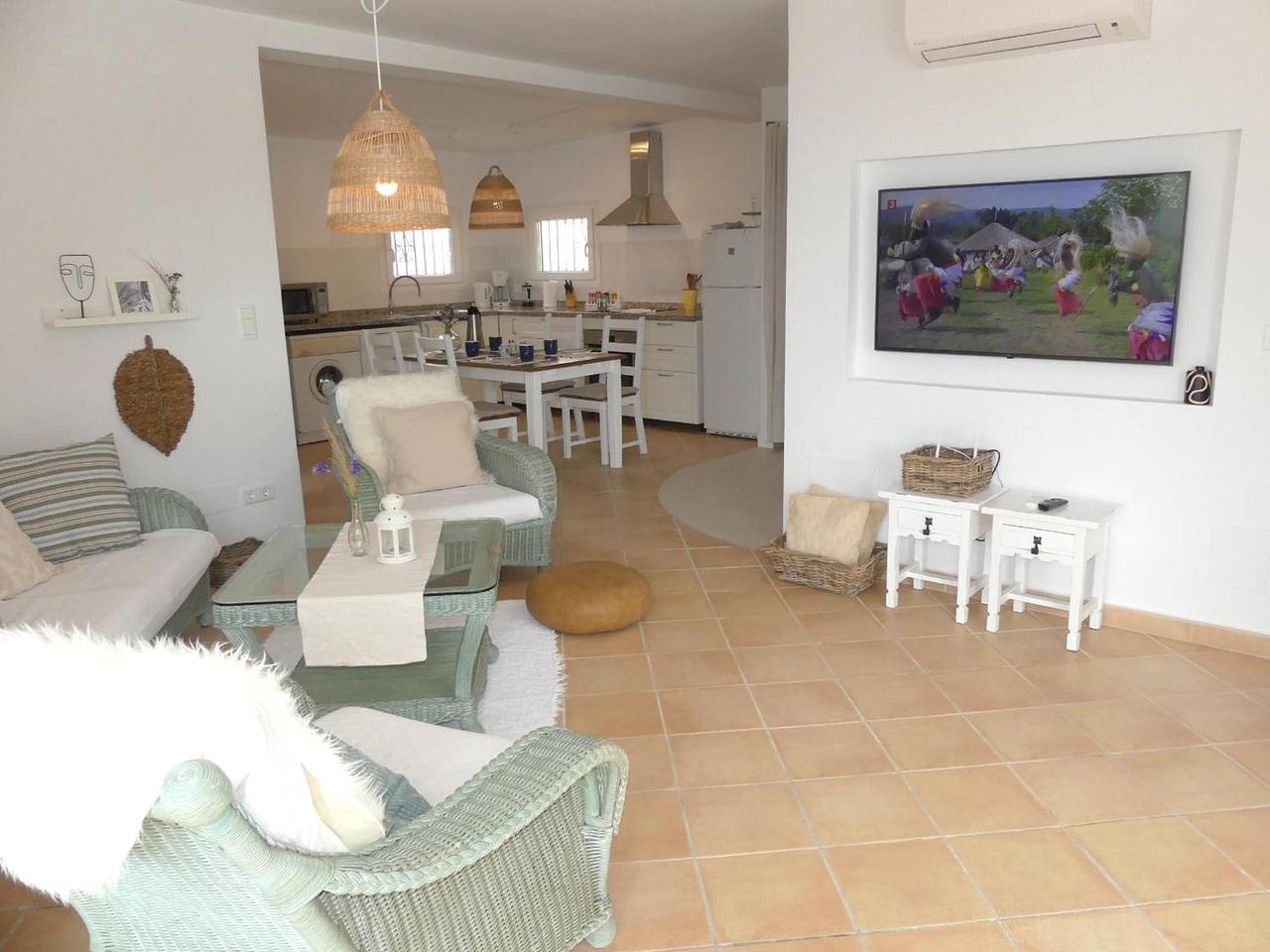 Villa Alma – Your Retreat on the Costa del Sol in Urbanización Villa del Mar, Vélez-Málaga