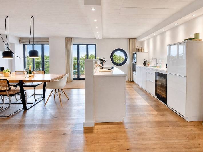 Geheel appartement, Vakantieappartement voor 11 personen met balkon in Strand Prora, Binz