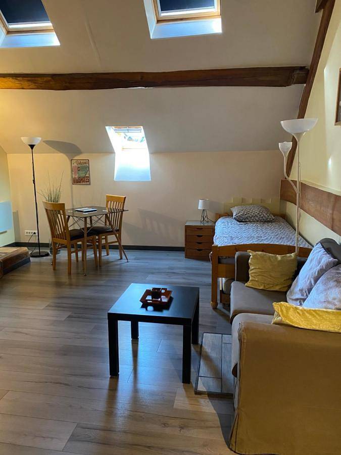 Gîte pour 2 personnes, avec Jardin dans Chaudon