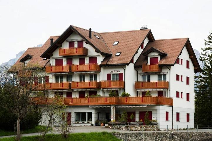 Ferienwohnung für 7 Personen, mit Balkon und Terrasse sowie Ausblick in Flumserberg Tannenboden