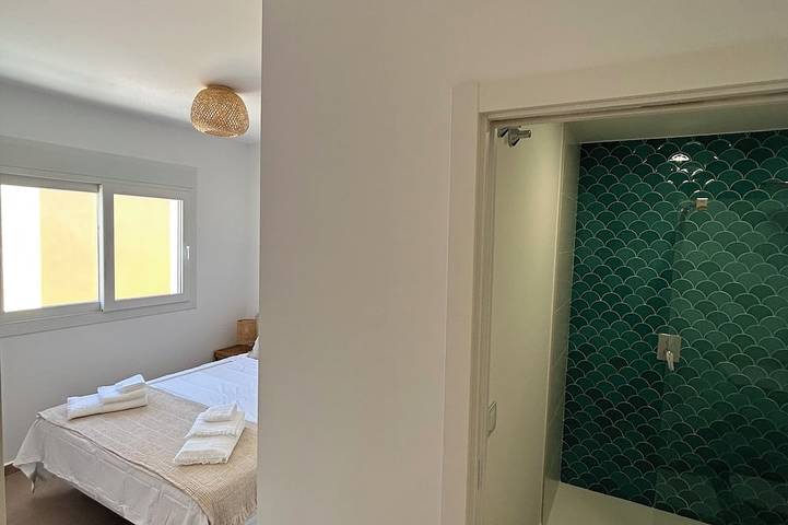 Apartamento entero, New flat with solarium, 50 meters from the sea !! in Playa El Castillico (San Javier), San Javier