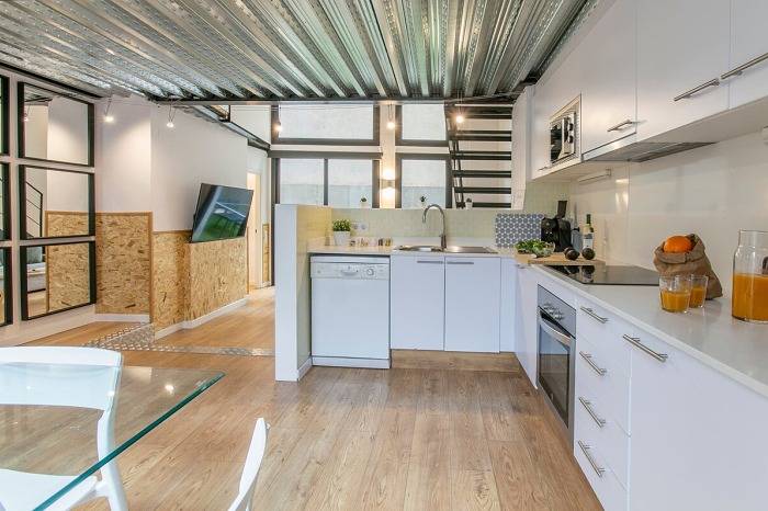 Appartement de vacances entier, B0 Duplex exceptionnel à Gracia avec une grande terrasse in Barcelona Centre, Barcelone