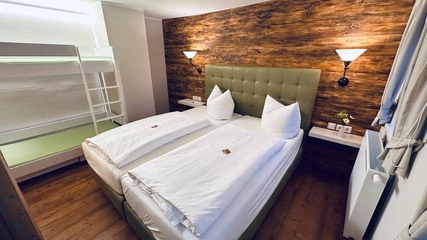 Ferienwohnung für 3 Personen, mit Terrasse und Garten sowie Ausblick in Waltersdorf - 3