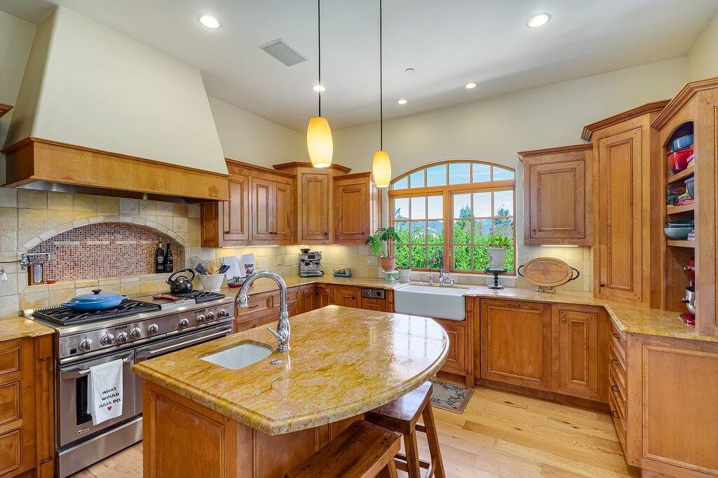 Wine Country Villa, Brush Creek, Heated Pool & Hot Tub in Santa Rosa, California North Coast