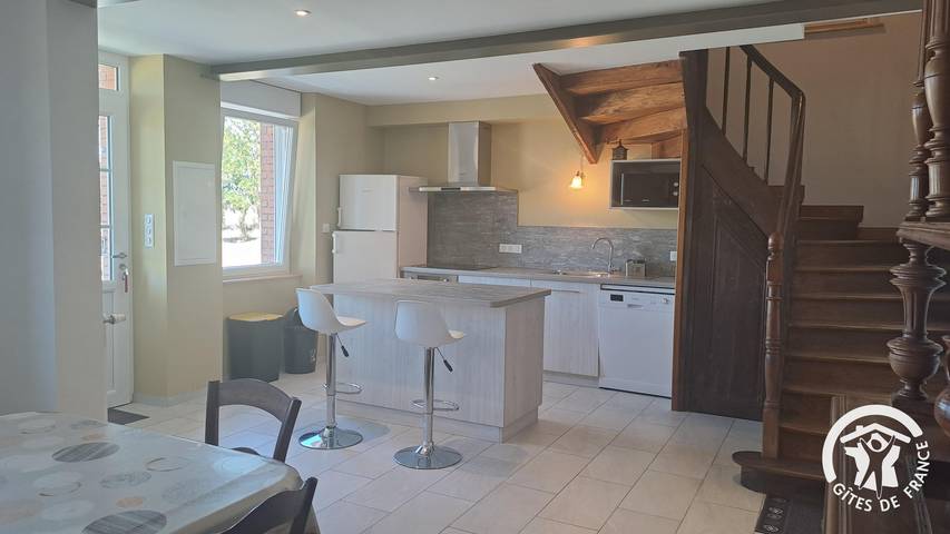 Gîte pour 8 personnes, avec terrasse à Fréjairolles - 3
