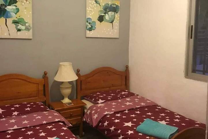 Friedliches Land Villa Sax Alicante. Umgeben von Olivenhainen und Obstbäumen. in Sax, Alicante Binnenland