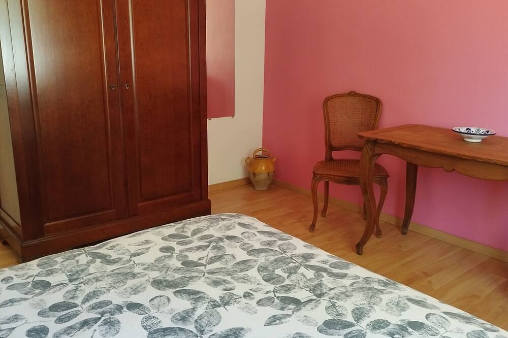 Entire apartment, Quiet house near the lake, ideal for families in Sanguinet, Côte d’Argent