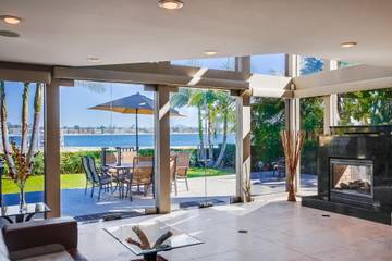 Vacation Rental for 20 Guests in Mission Bay (SD), San Diego, Picture 1