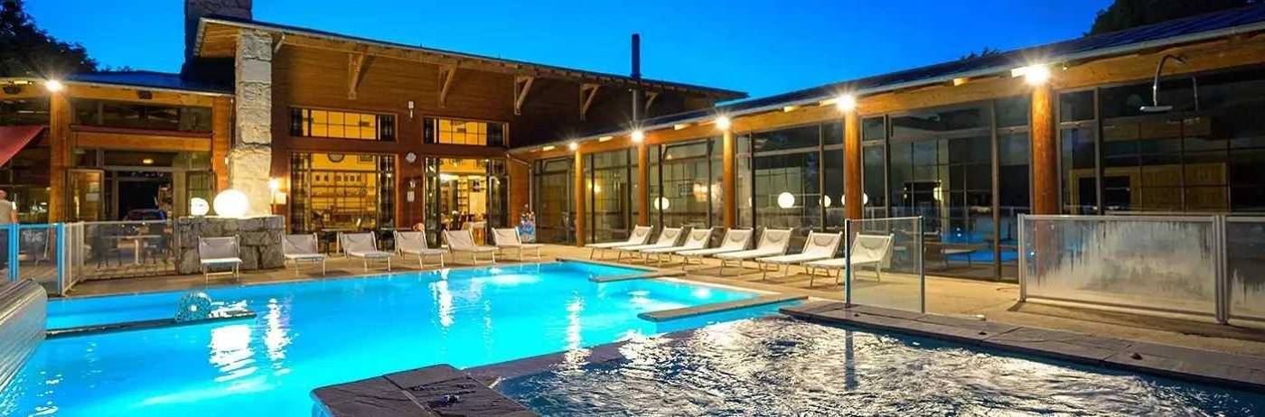Camping pour 4 personnes, avec bassin pour enfant dans le Tarn