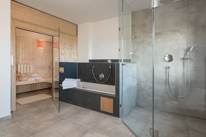 Ferienwohnung für 5 Personen, mit Balkon und Garten sowie Sauna in Petting - 4