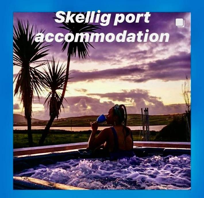 Holiday rental for 2 people, with Terrace and Hot tub as well as Garden and Sauna in Portmagee