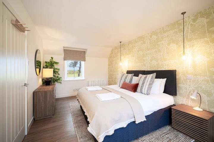 Villa for 4 people, with balcony and yard in Scotland