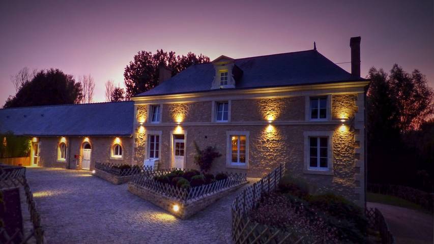 Chambre d’hôte pour 5 personnes, avec jardin dans Maine-et-Loire