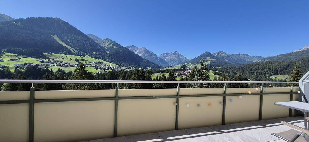 Geheel vakantieappartement, Appartement, douche, Wc, 2 slaapkamers in Riezlern, Mittelberg