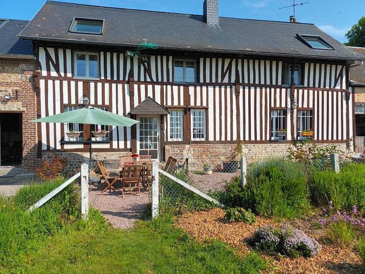 Chambre d’hôte pour 4 personnes, avec jardin et terrasse