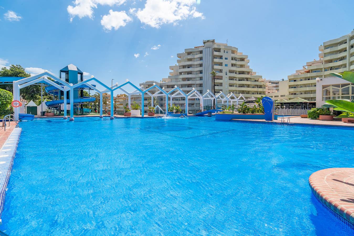 Hel studio-lejlighed, Cubo's Estudio 118 Benal Beach Sea View in Benalmádena Costa, Benalmádena