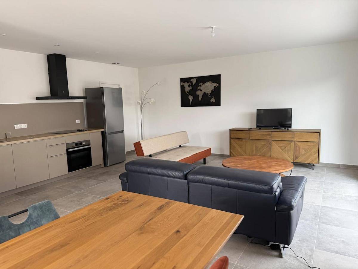 Villa with Private Pool in Aimargues, Côte méditerranéenne (France)