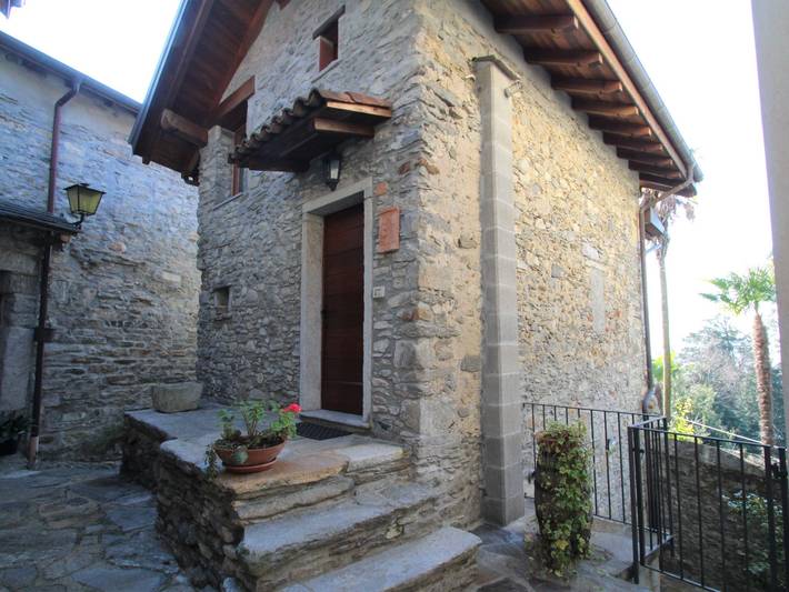 Ferienhaus für 5 Personen, mit Balkon und Terrasse sowie Garten und Seeblick in Lago Maggiore (Piemont) - 3