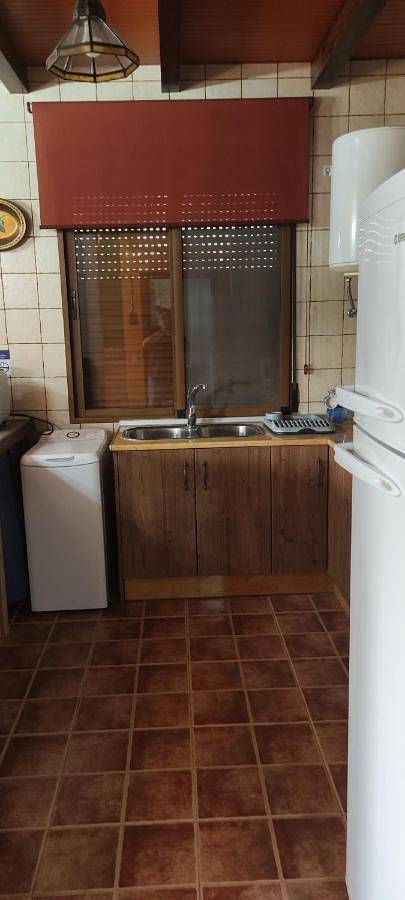 Casa de vacaciones para 6 personas, con vistas además de piscina y jardín en Provincia de Cuenca - 3